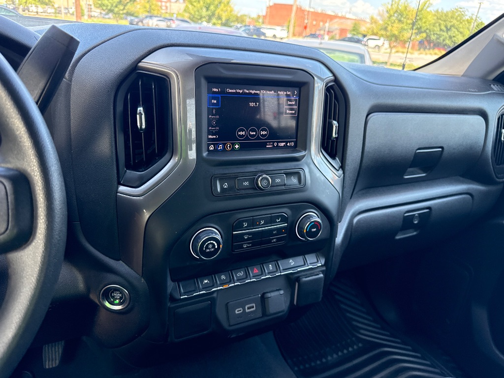 2024 Chevrolet Silverado