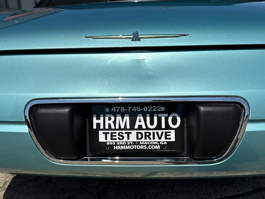 2002 Ford Thunderbird Deluxe photo