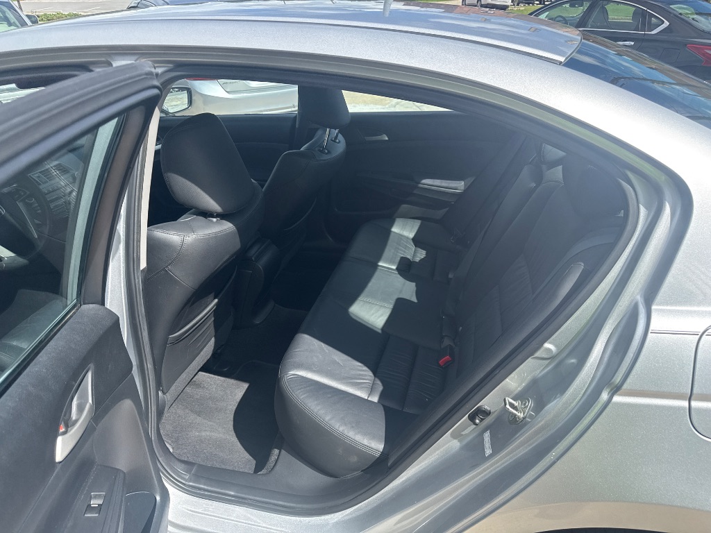 2012 Honda Accord - $9,995