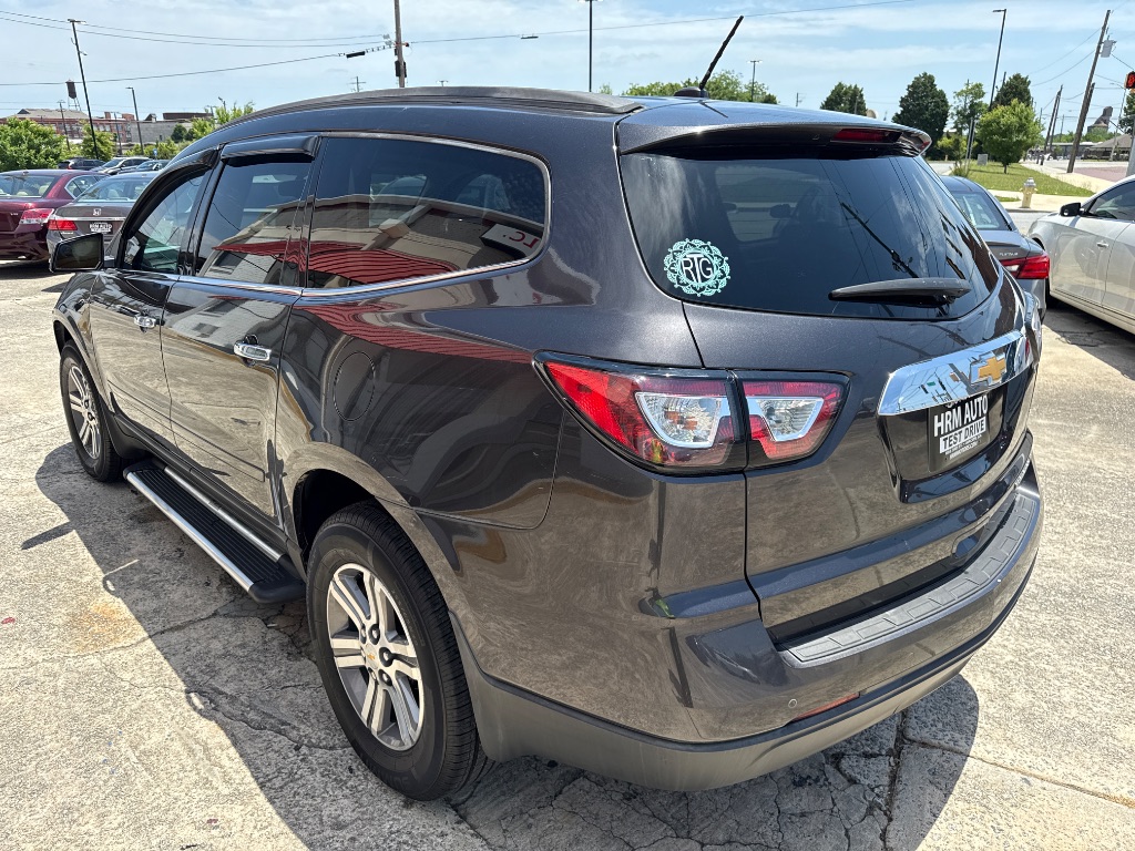 2013 Chevrolet Traverse LT photo