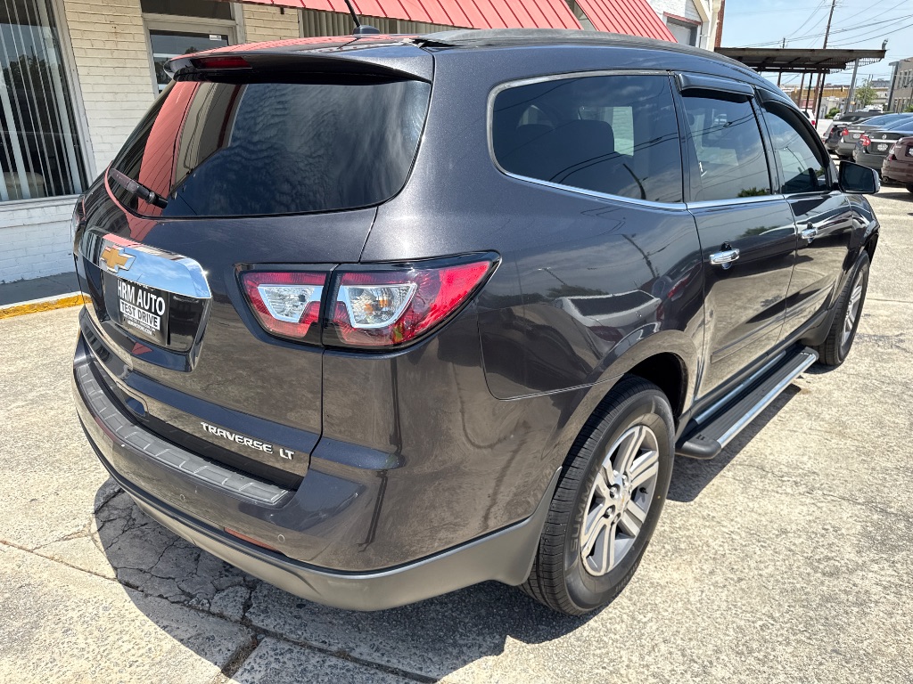 2013 Chevrolet Traverse LT photo