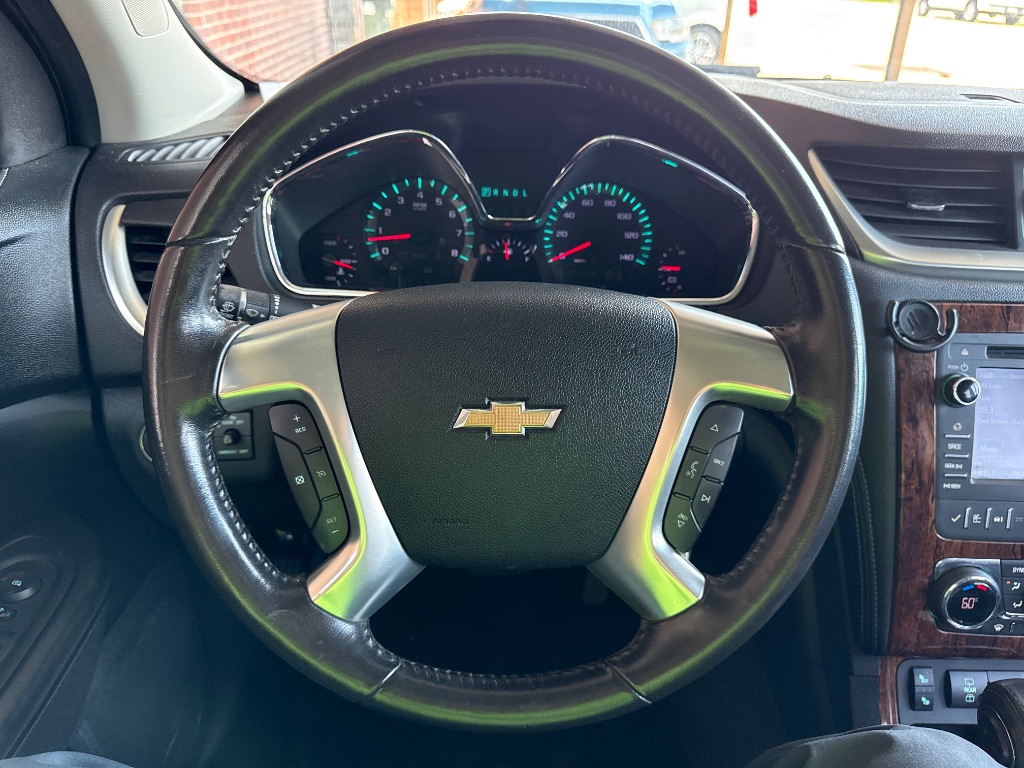 2013 Chevrolet Traverse LT photo