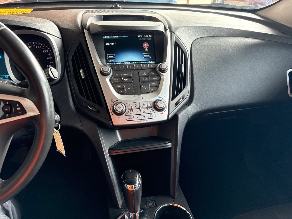 2017 Chevrolet Equinox Premier photo