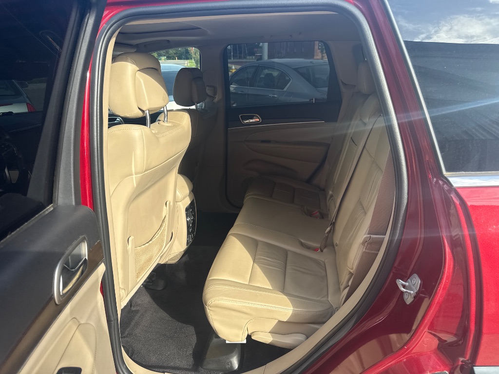 2015 Jeep Cherokee - $12,995