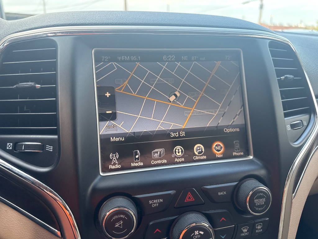 2015 Jeep Cherokee - $12,995