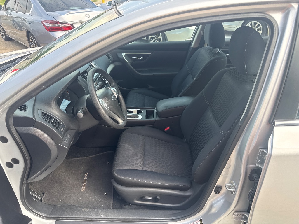 2017 Nissan Altima - $8,995