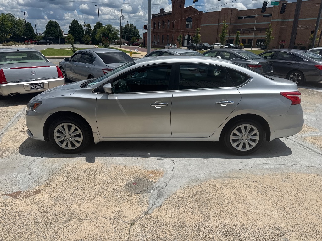 2017 Nissan Sentra - $7,995