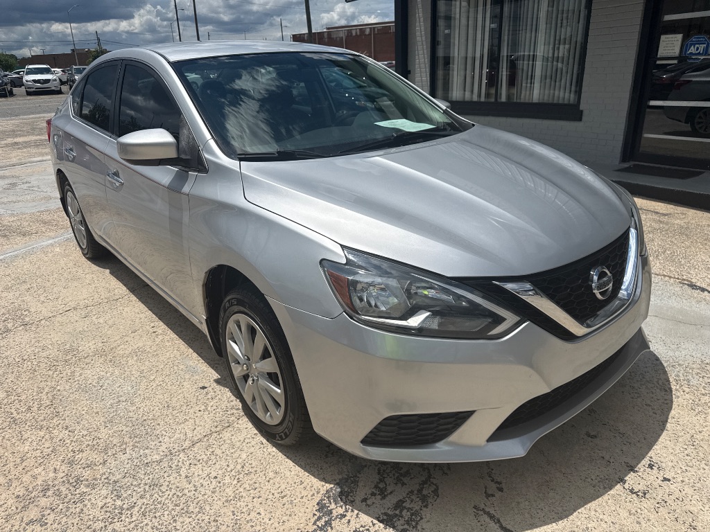 2017 Nissan Sentra - $7,995