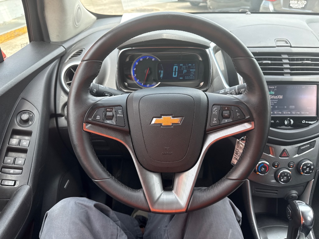 2015 Chevrolet Trax LTZ photo