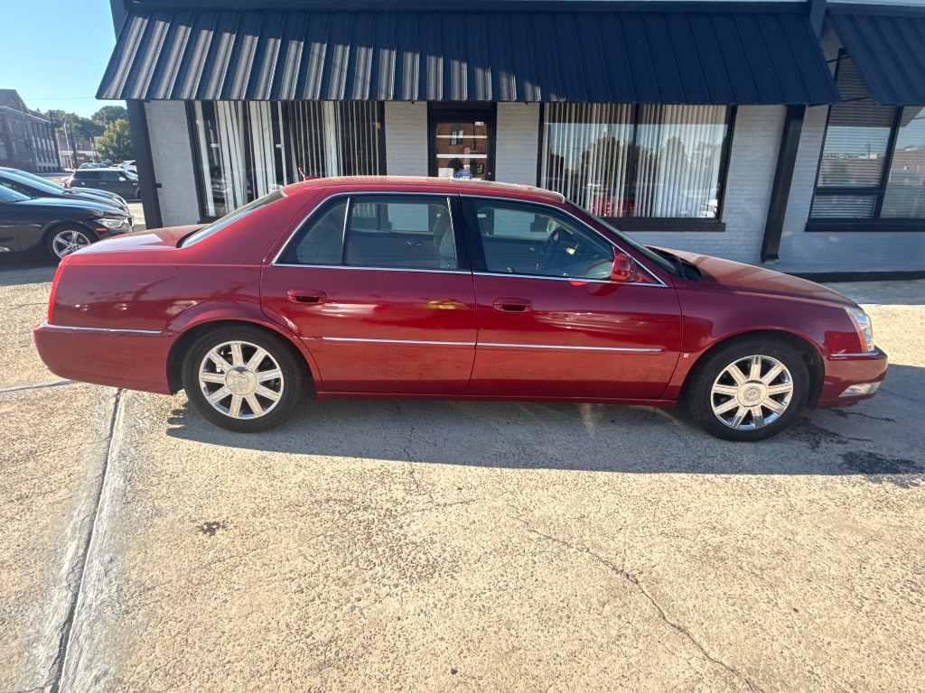 2006 Cadillac DTS - $5,995