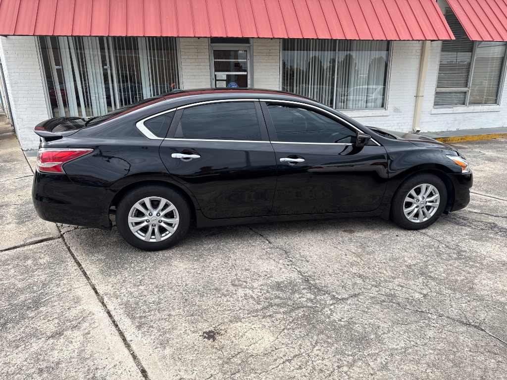 2014 Nissan Altima 2.5 photo