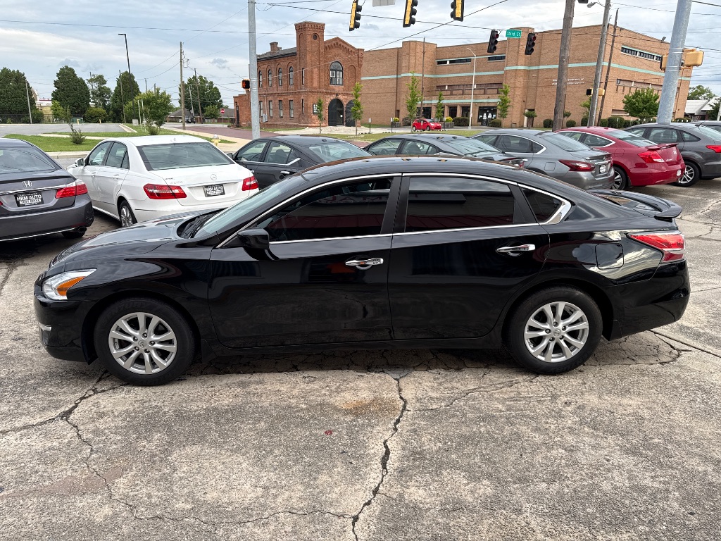 2014 Nissan Altima 2.5 photo
