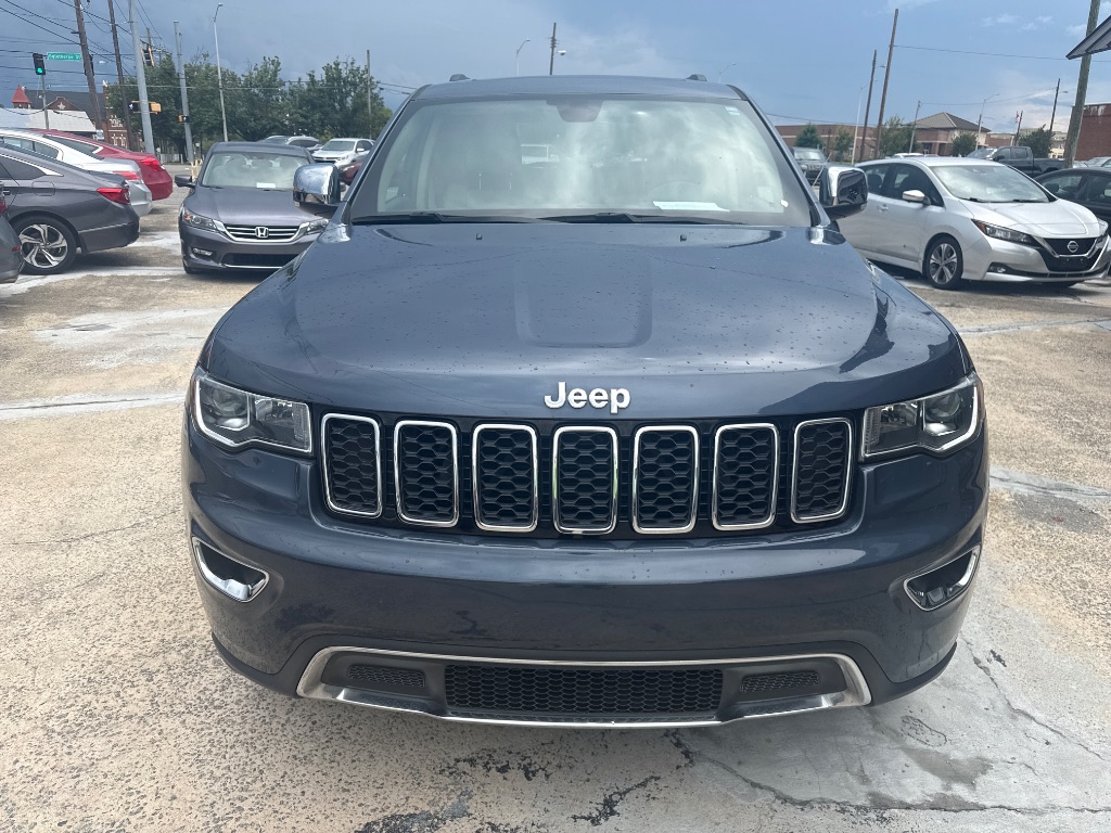 2020 Jeep Cherokee - $18,995
