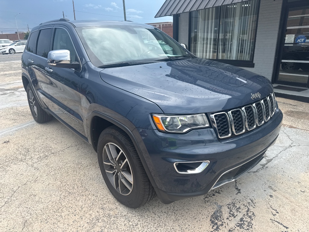 2020 Jeep Cherokee - $18,995
