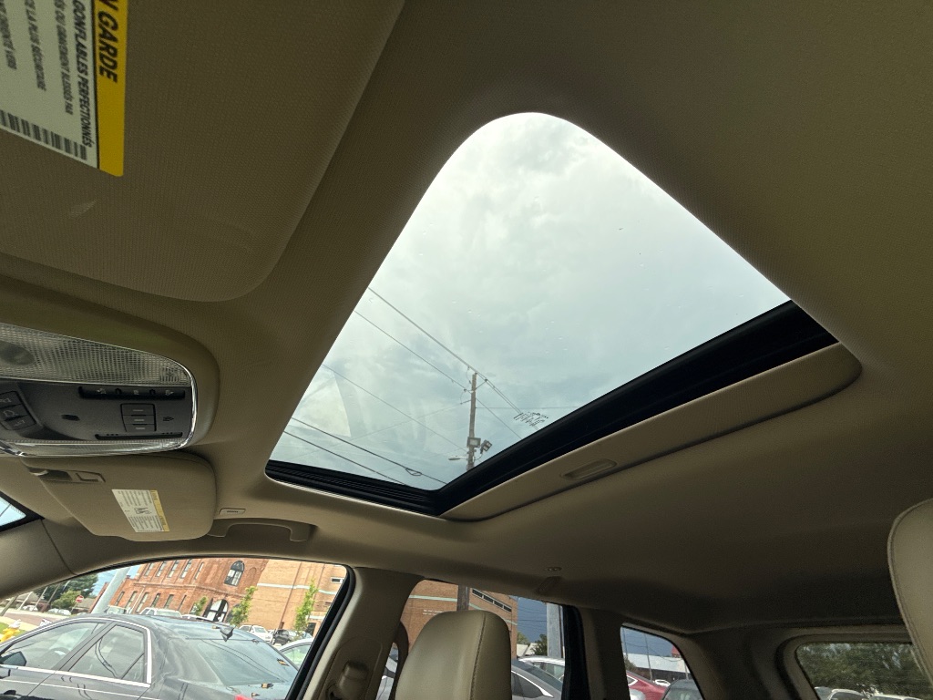 2020 Jeep Cherokee - $18,995