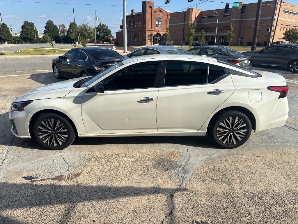 2025 Nissan Altima - $14,630