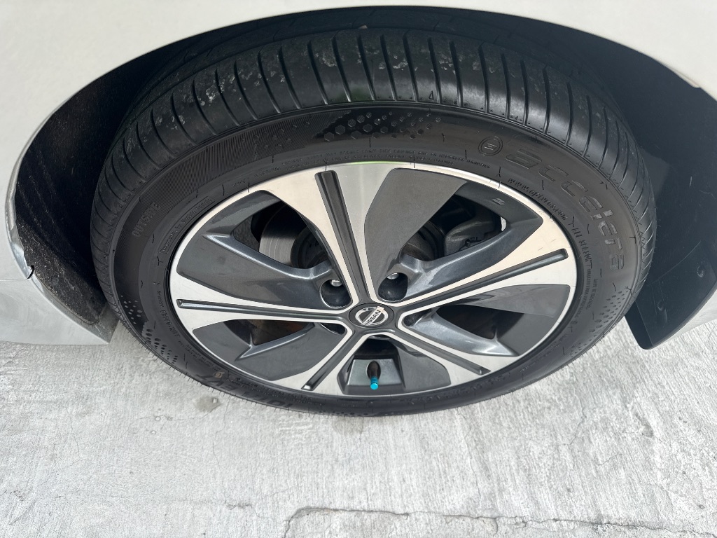 2018 Nissan LEAF - $8,495