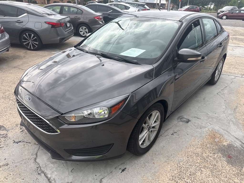 2017 Ford Focus - $6,995