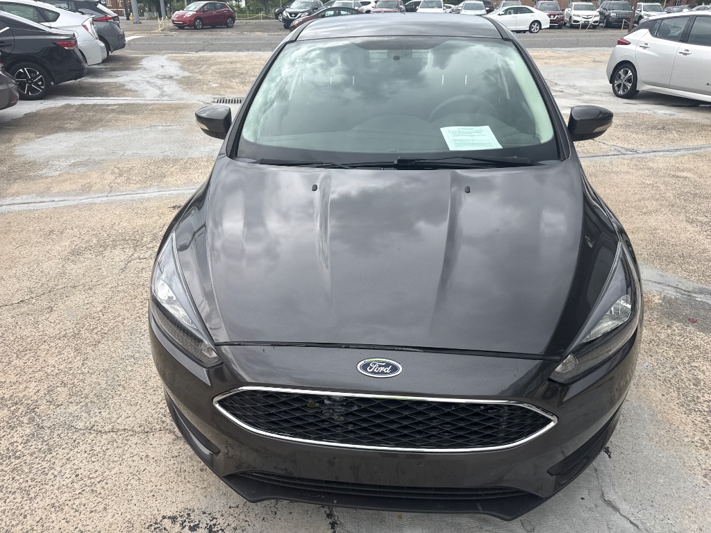 2017 Ford Focus - $6,995