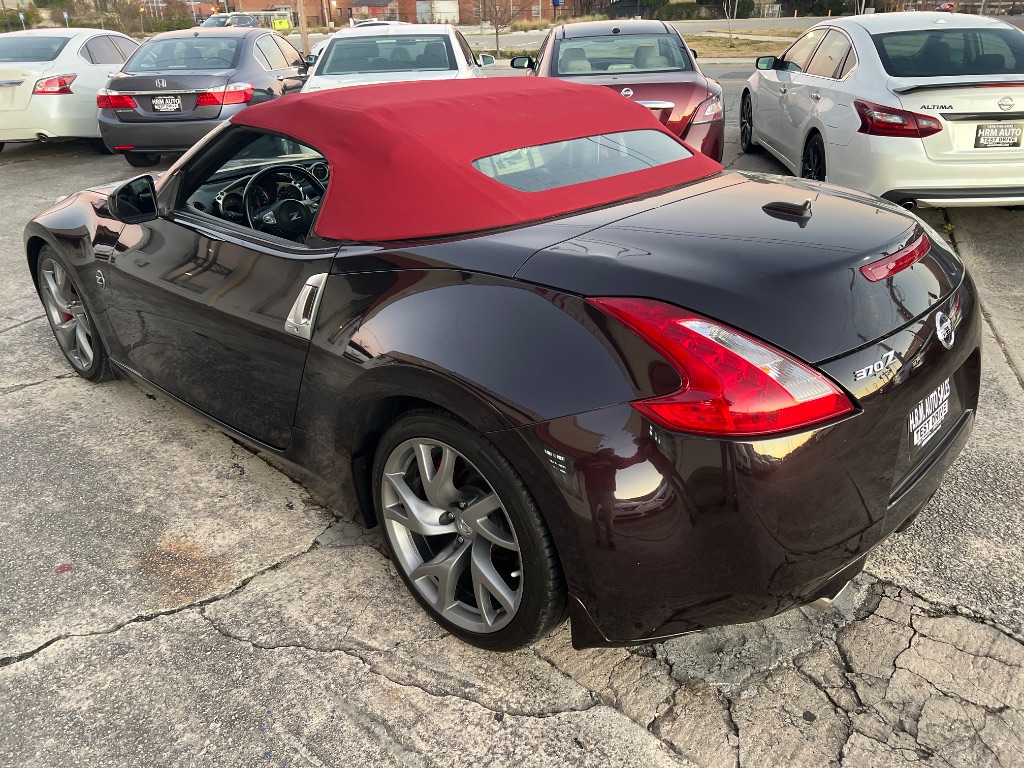 2015 Nissan 370Z - $13,995