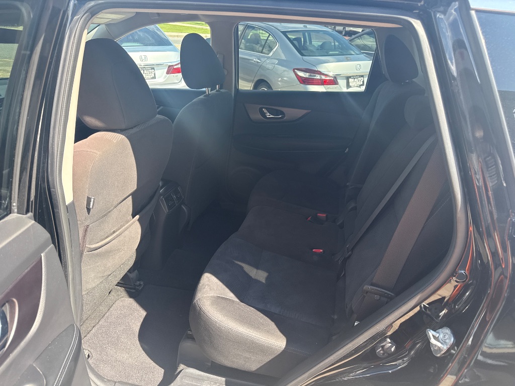 2015 Nissan Rogue - $10,995