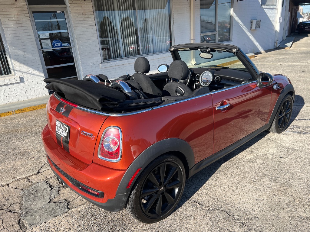 2015 MINI Cooper S photo