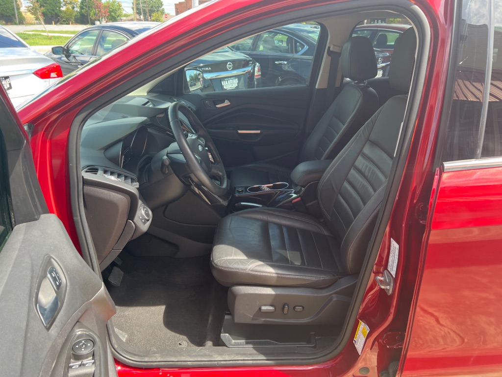 2016 Ford Escape Titanium photo