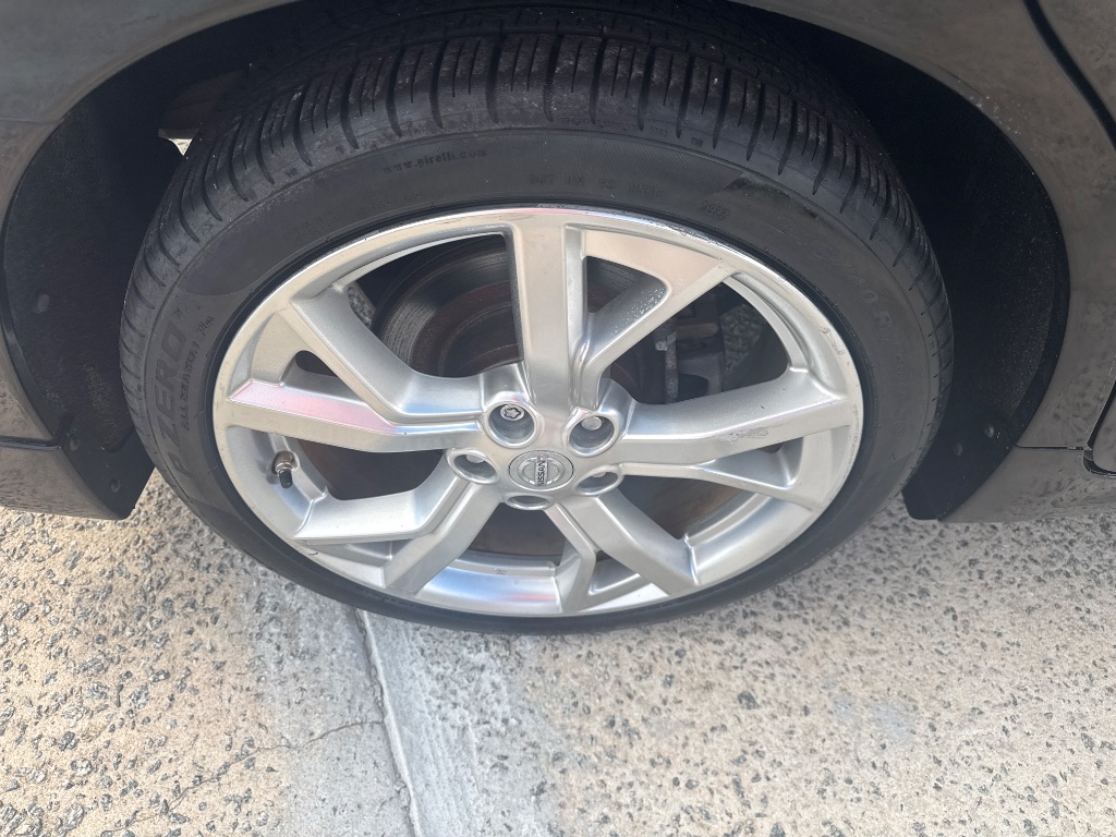 2012 Nissan Maxima - $7,995