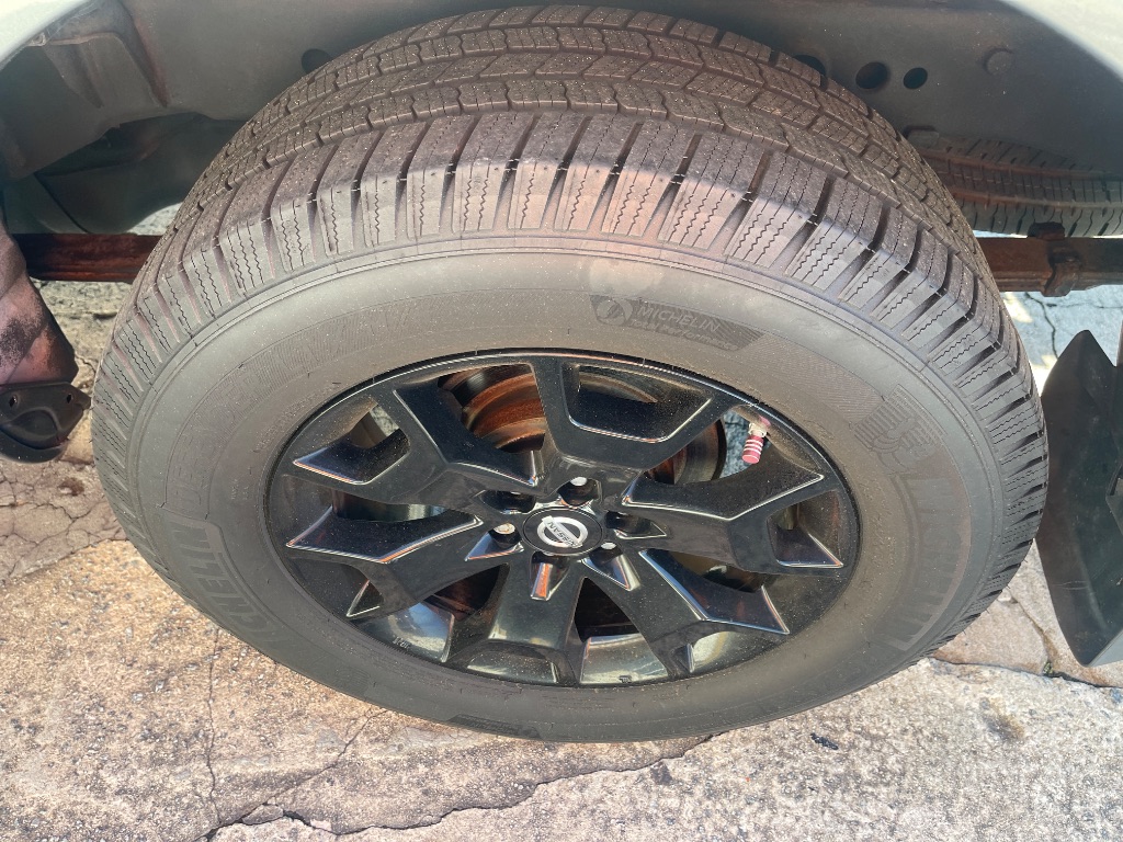 2018 Nissan Frontier SV photo
