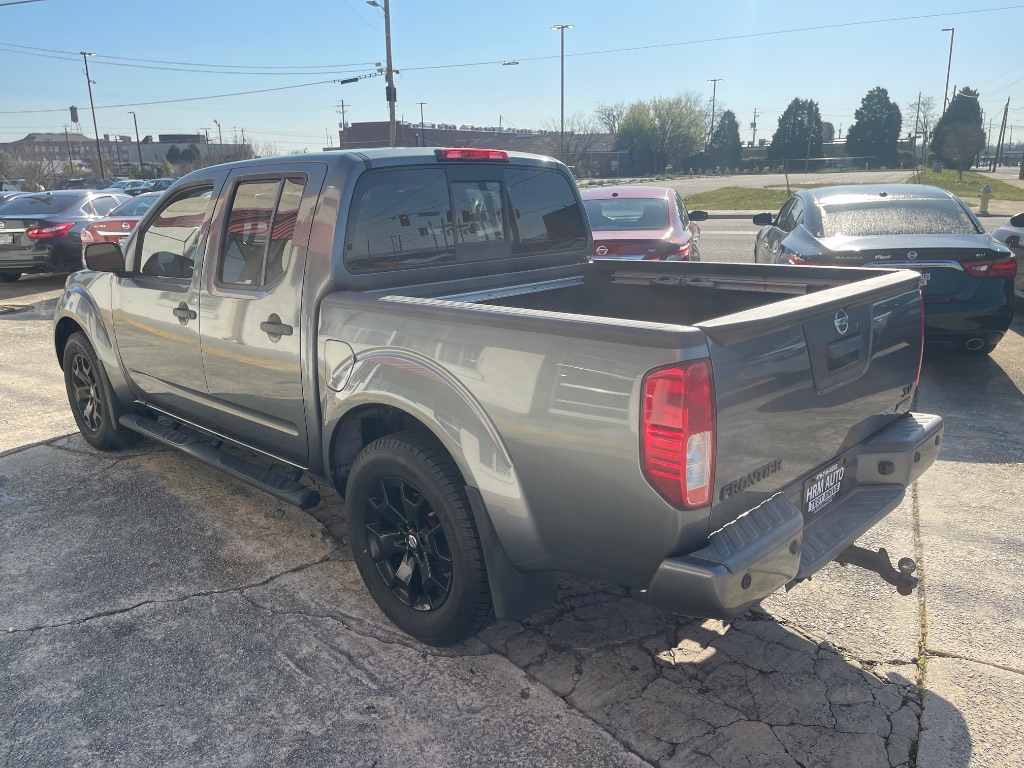 2018 Nissan Frontier SV photo