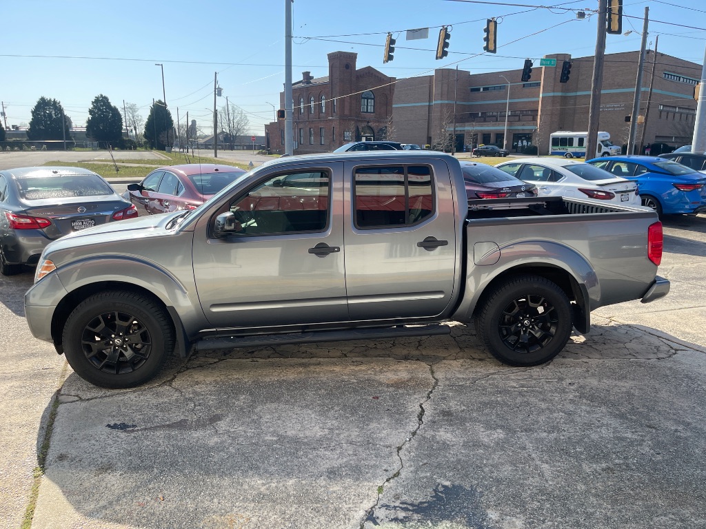 2018 Nissan Frontier SV photo