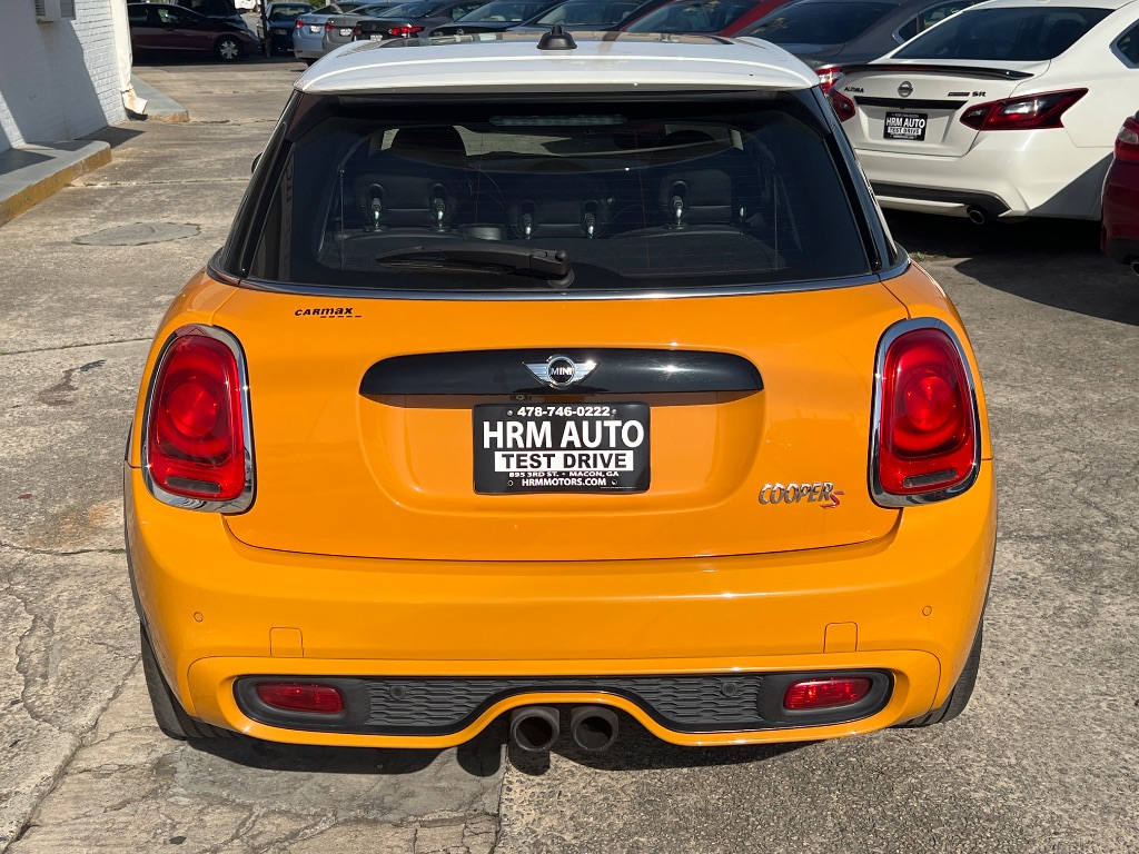 2017 MINI Cooper S photo