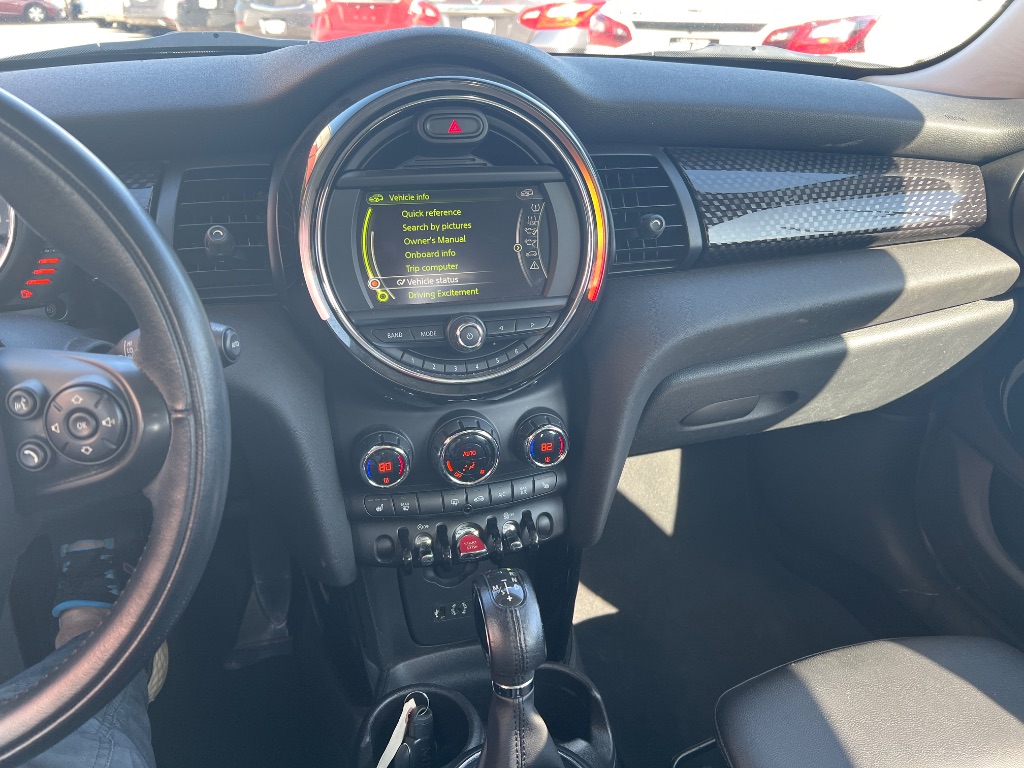 2017 MINI Cooper S photo