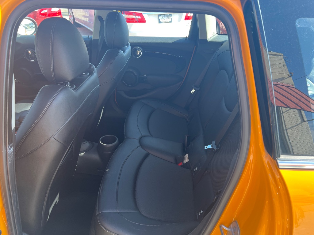 2017 MINI Cooper S photo