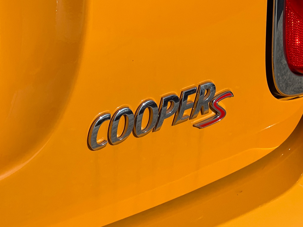 2017 MINI Cooper S photo