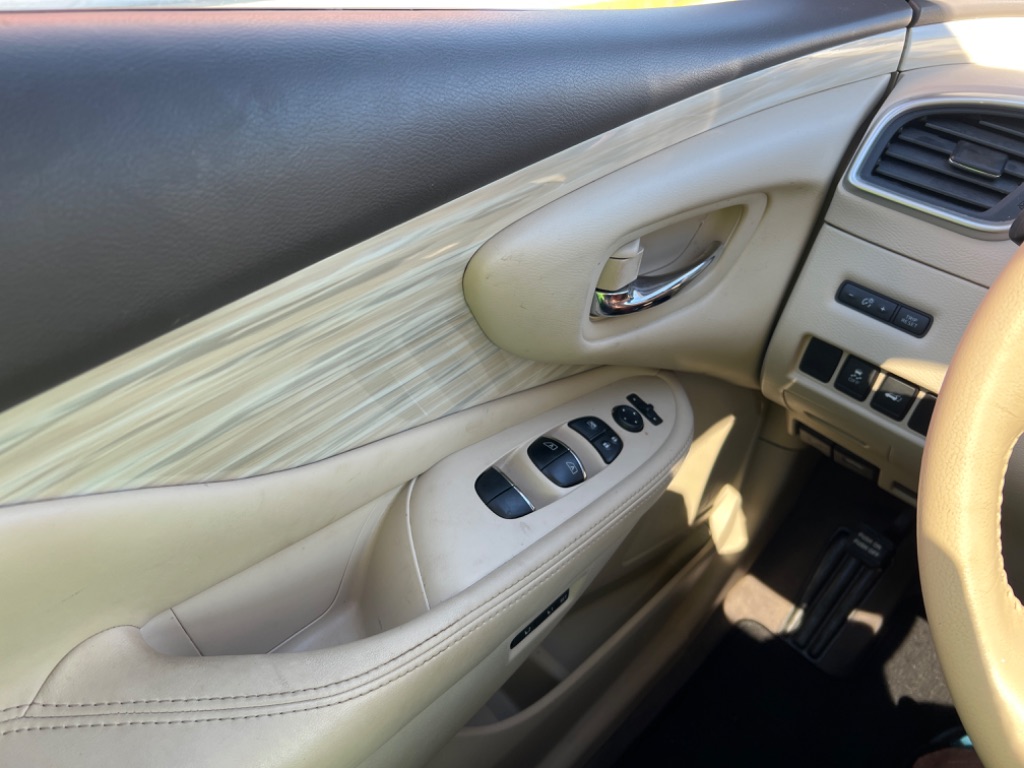 2017 Nissan Murano SL photo