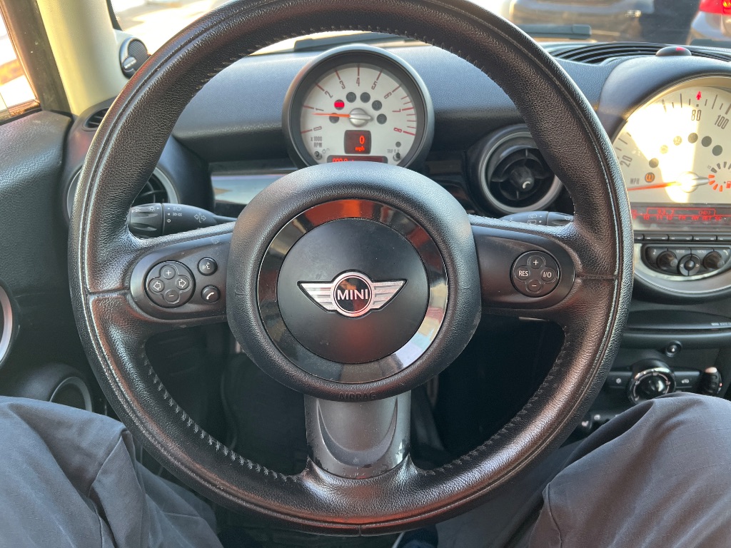 2012 MINI RDX S photo