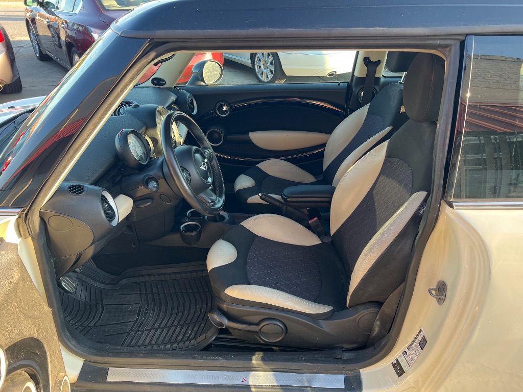 2012 MINI RDX S photo
