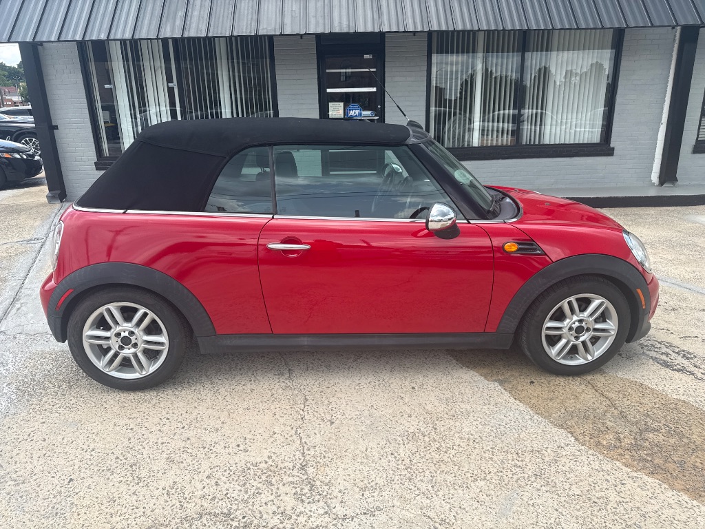 2011 MINI Cooper - $6,995