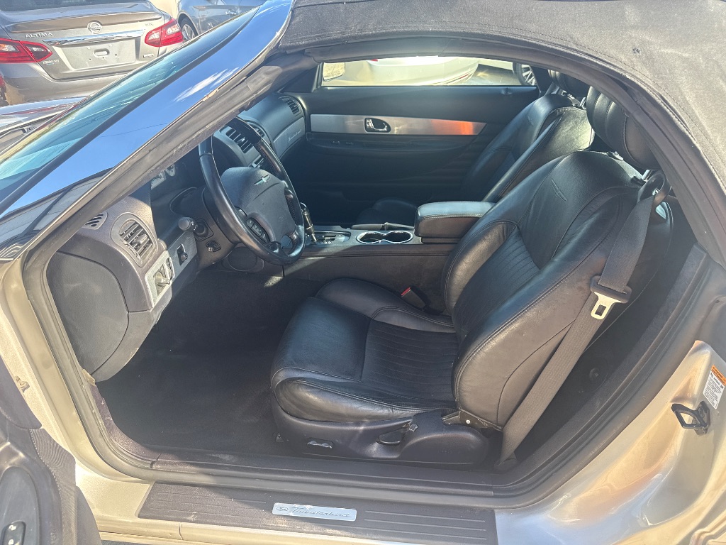 2004 Ford Thunderbird - $7,995