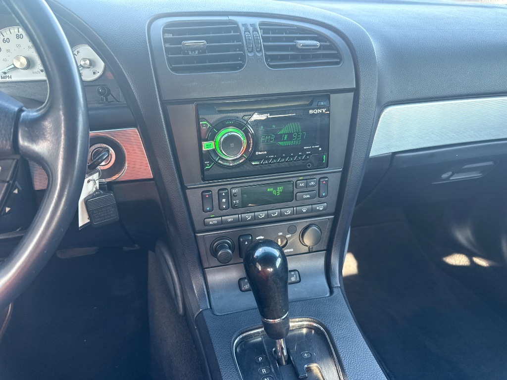 2004 Ford Thunderbird - $7,995