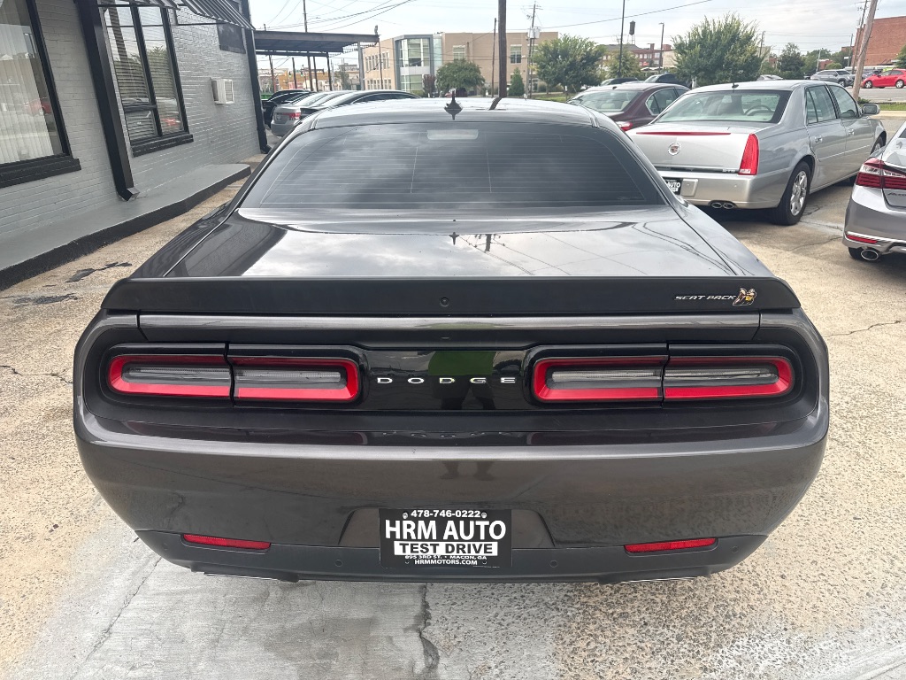 2022 Dodge Challenger