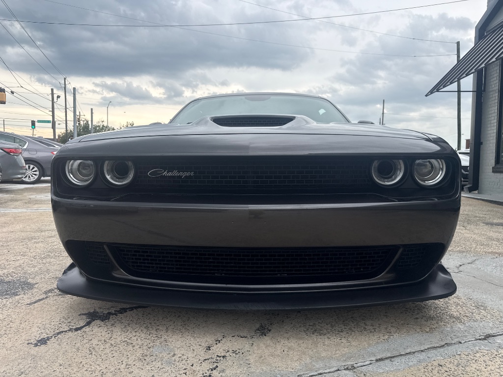 2022 Dodge Challenger