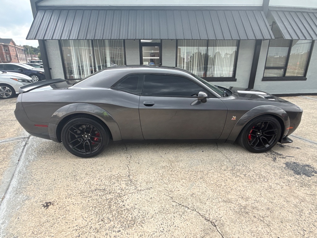 2022 Dodge Challenger
