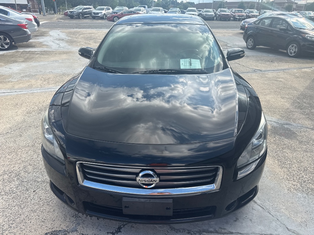 2012 Nissan Maxima - $7,995