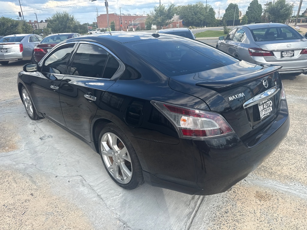 2012 Nissan Maxima - $7,995