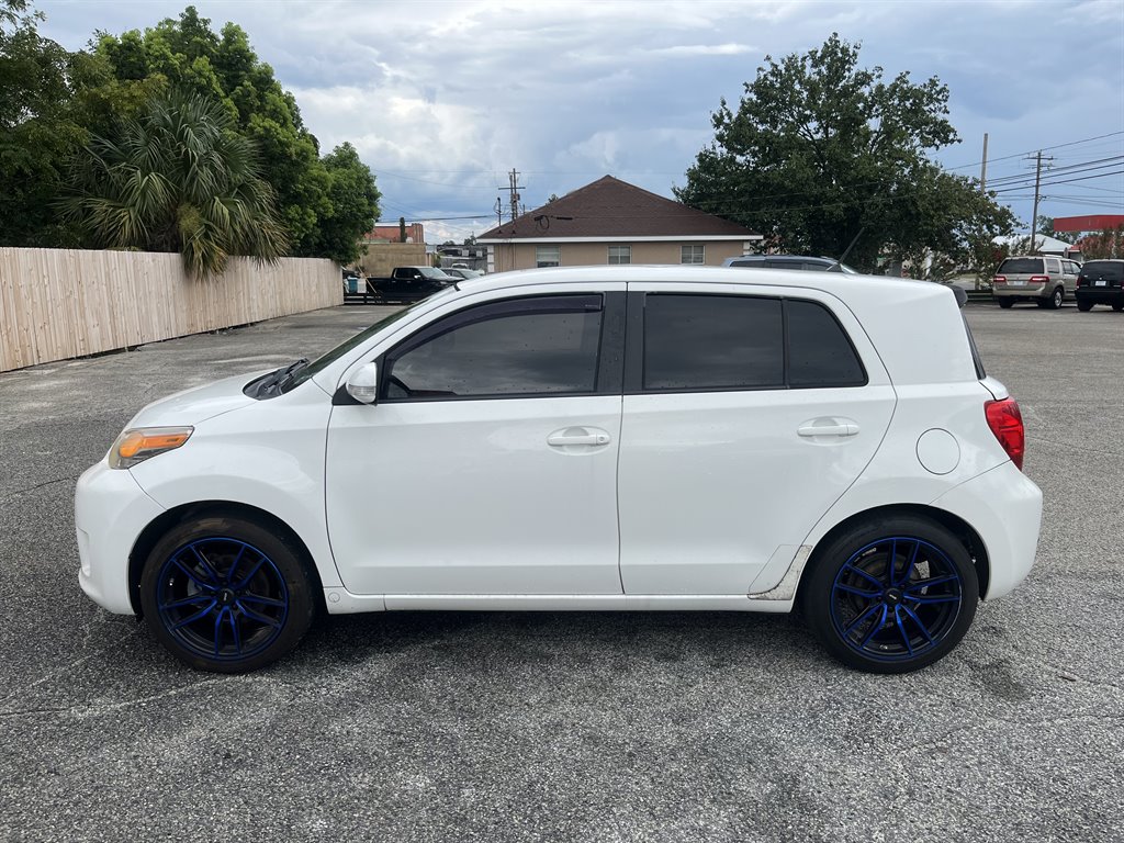 2014 Scion xD