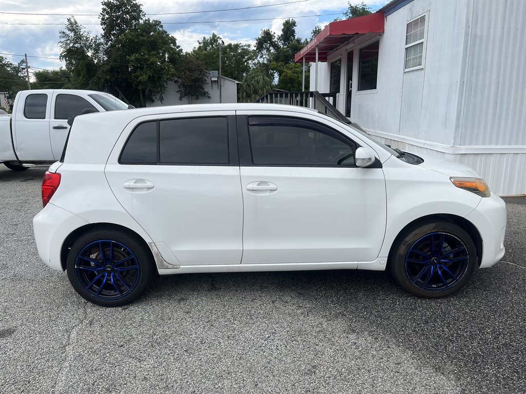 2014 Scion xD