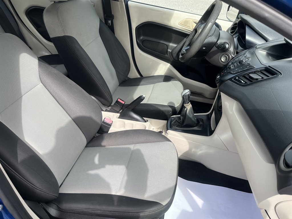 2011 Ford Fiesta