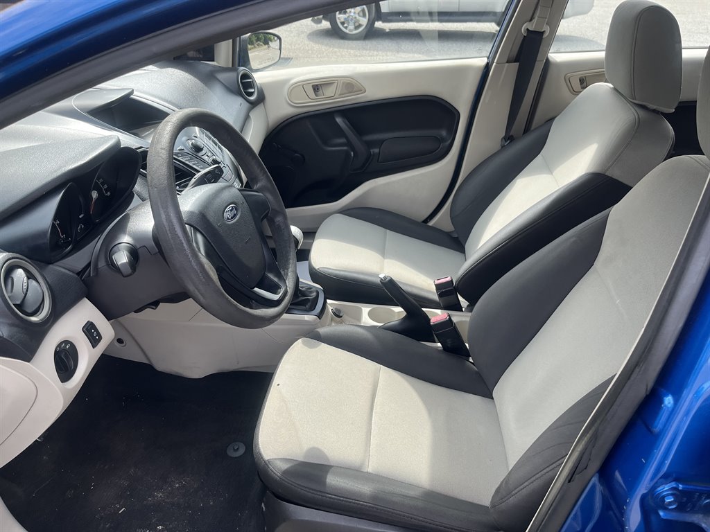 2011 Ford Fiesta